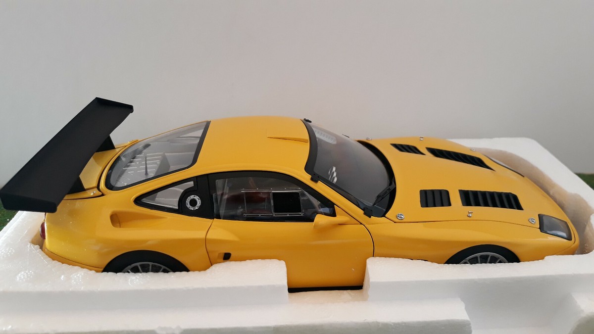 Ferrari 575 GTC 2004 - Kyosho 1/18 - Ferrari Modelisme - Ferrari 1/18