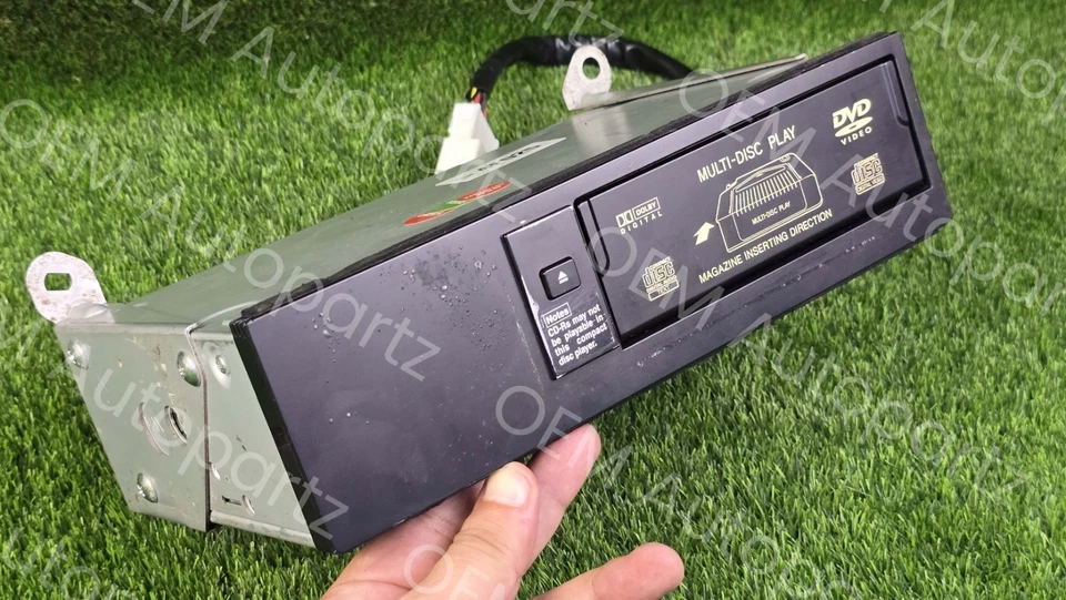 Cambiador de discos de CD Lexus LX470 2003-2005 86270-60110 OEM usado: se adapta a Land Cruiser Foto 3 de 4