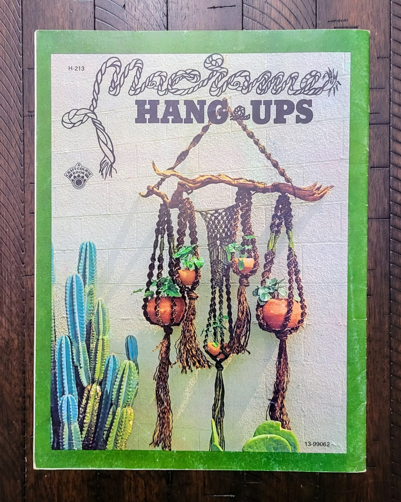 Vintage Craft Course Pub. H-213 "Macrame Hang-Ups" 11 Macrame Projects ©1973
