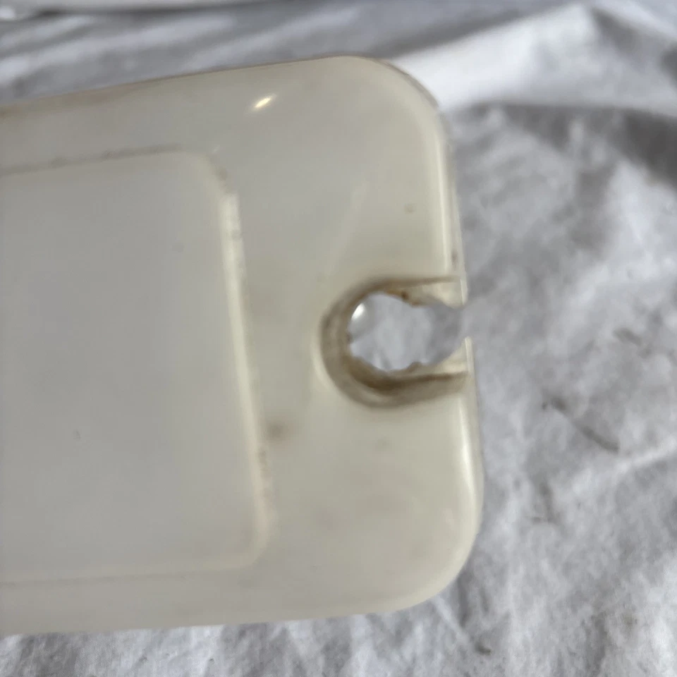 81-93 DODGE D150 INTERIOR DOMO LENTE DE LUZ CON CARCASA DE BOMBILLA OEM Foto 3 de 4