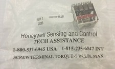 HONEYWELL 2D33 SENSING & CONTROL SWITCH SPDT 5A 30VDC 250V NIB
