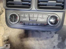 Temperature Control Front Single Zone Fits 22-24 MAVERICK PICKUP 1979020