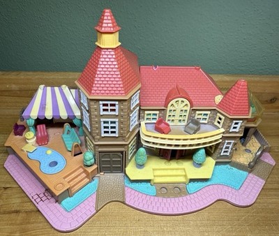 Polly Pocket Mini     1994 - Polly Pocket Light-up Magical Mansion Playset (3)