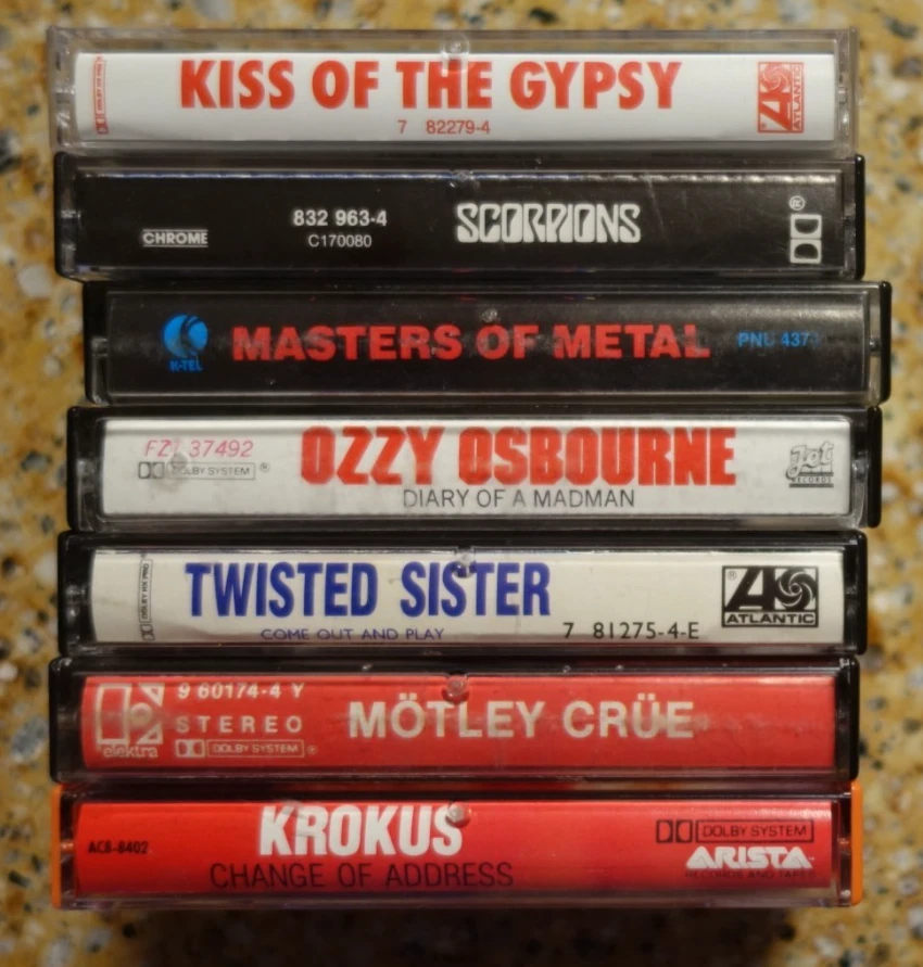 7 Cassette Tape Lot - METAL HARD ROCK 80S - SCORPIONS Twisted Sister OZZY Crue - Image 2 of 4