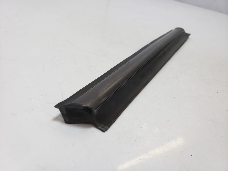 ✅ 97-06 OEM Jaguar XK8 Convertible Left Driver Side Quarter Window Molding - Image 3 of 4