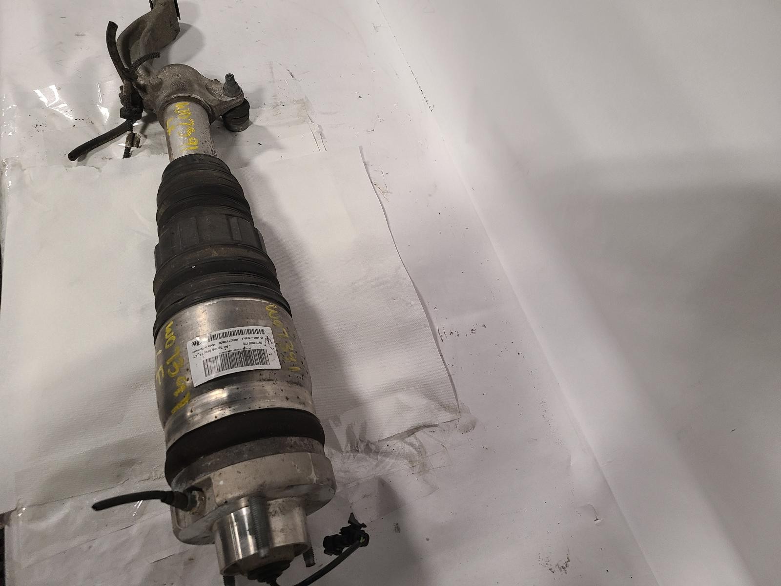 Used Suspension Strut fits: 2020 Maserati LEVANTE  Grade A