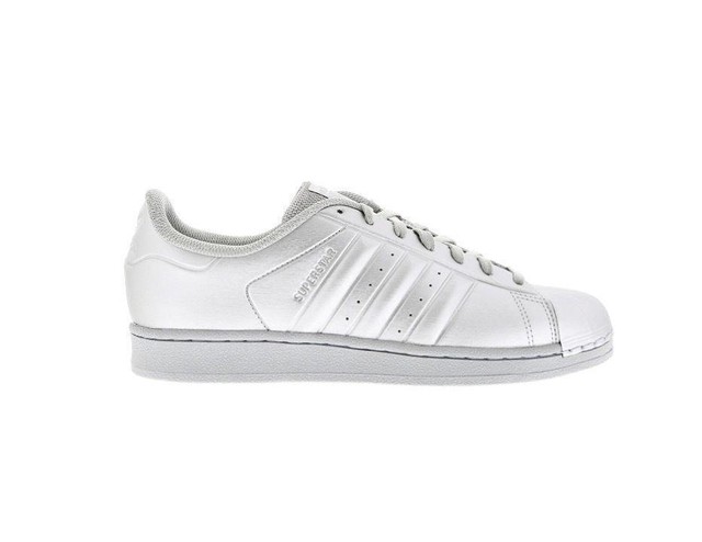 adidas silver trainers