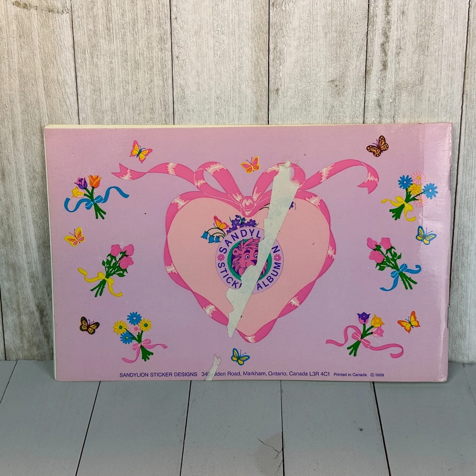 Álbum de pegatinas SandyLion vintage años 80 corazón flores lazos mariposa 5,50" x 8,50" Foto 4 de 4