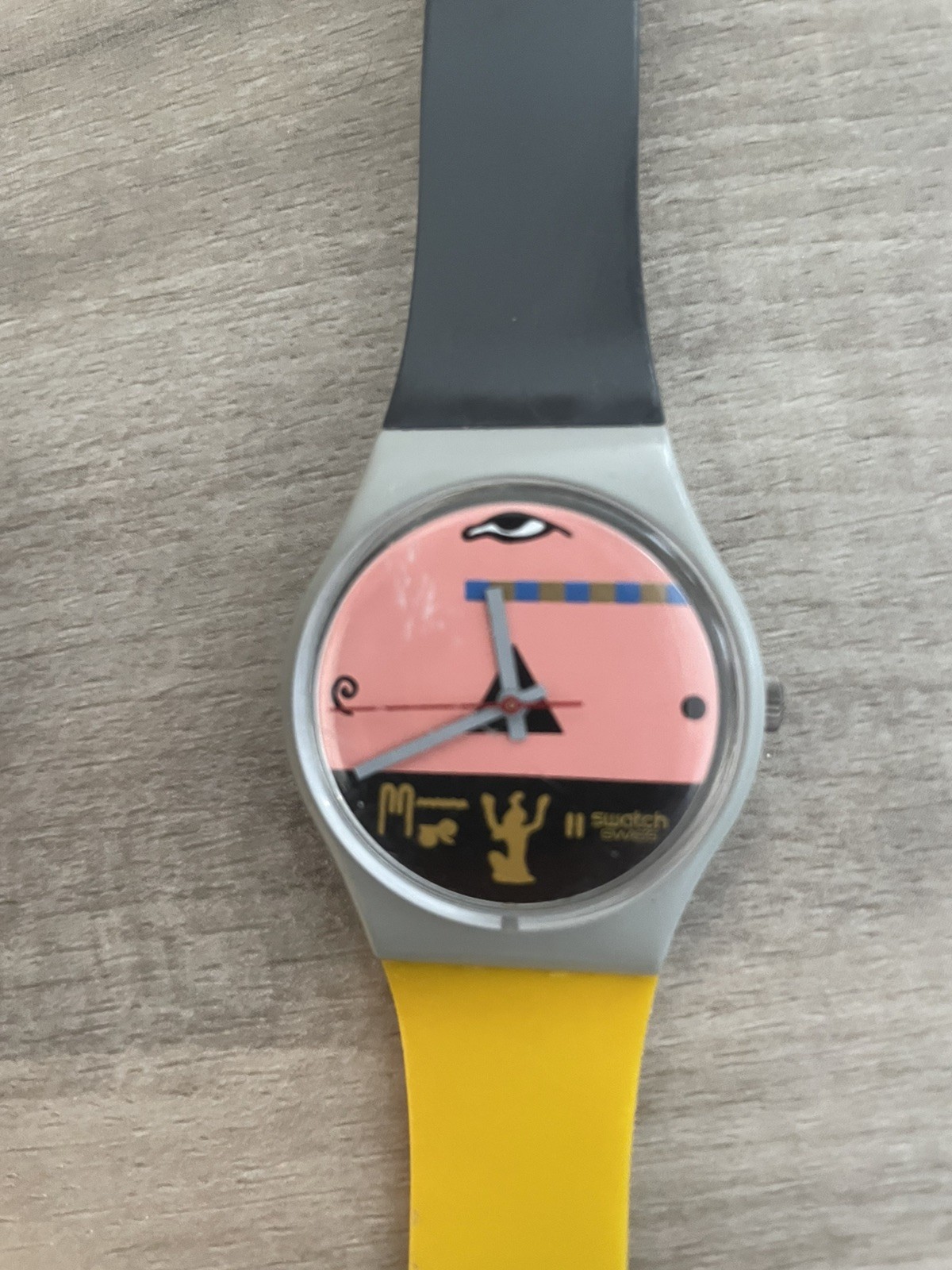 GM102  1986  Swatch Vintage OSIRIS. Egyptian. - vintagewatches.pk