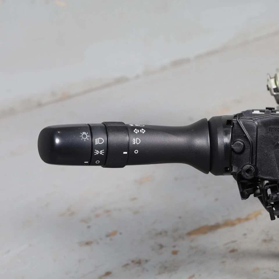 2004-2009 Toyota Prius Steering Column Electric Motor 4520047063 OEM Used - Изображение 2 из 4