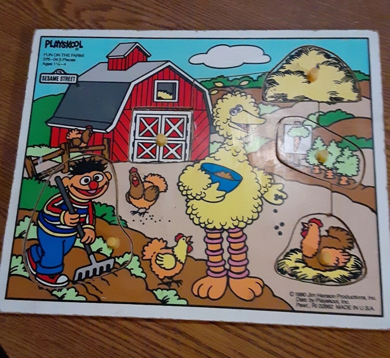 5 Piece Sesame Street Fun On The Farm Wooden Puzzle 376 - 04
