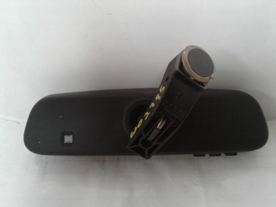 Espejo retrovisor interior delantero central usado se adapta a: Jaguar Xj 2011 puerta de garaje abierta Foto 2 de 4