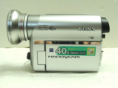 Sony DCR-HC52 Mini DV Camcorder Nightshot 40x Optical Zoom + Video