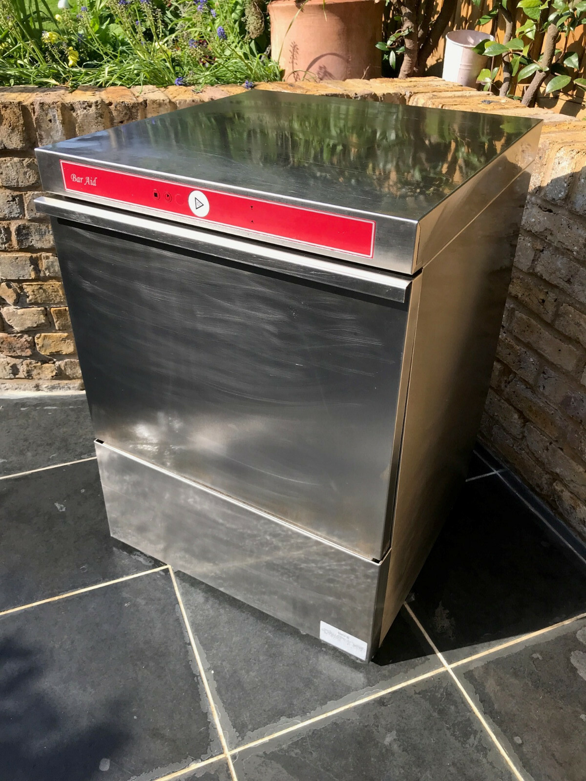 under bar dishwasher