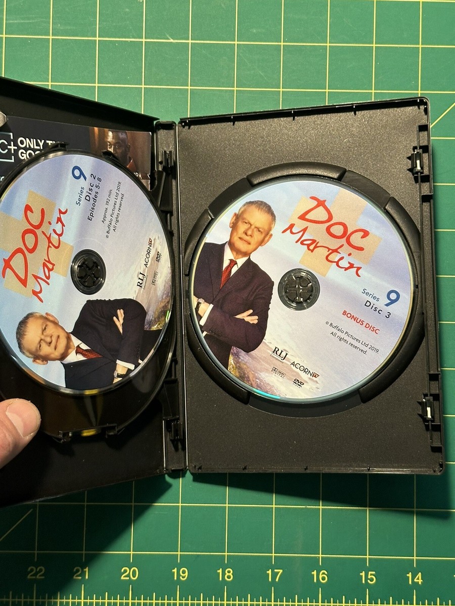 外国映画 Doc Martin: Series 9 [DVD] Amazon.com: DOC MARTIN SERIES 9 DVD : Martin Clunes