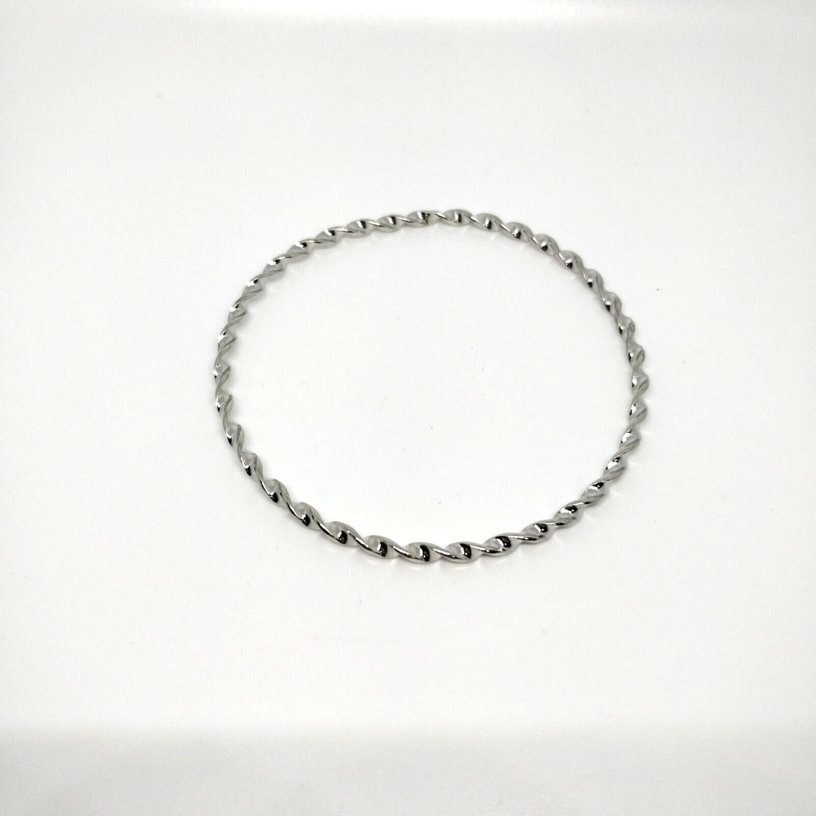 Silver Tone Stacking Bangle Bracelets Set of 3 Te… - image 4