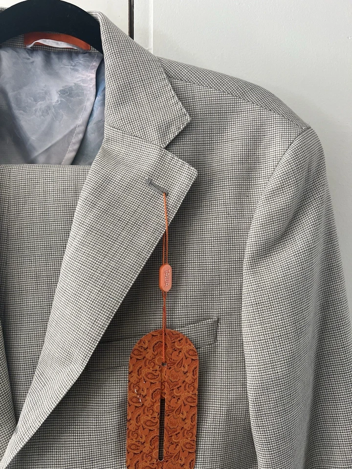 Tallia Mens Wool Suit 2 Piece Size 38R Jacket 30X32 Pants New Light Gray $600 - Image 2 of 4