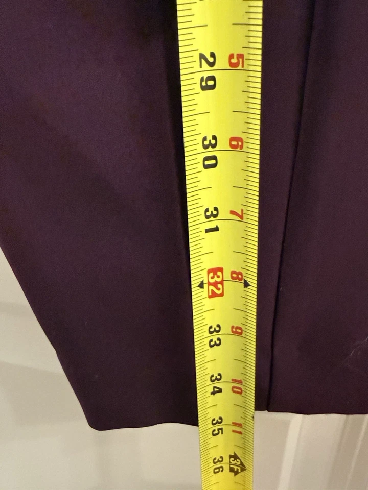 Calça social feminina Express ameixa profunda tamanho 2 curta - Imagem 3 de 4