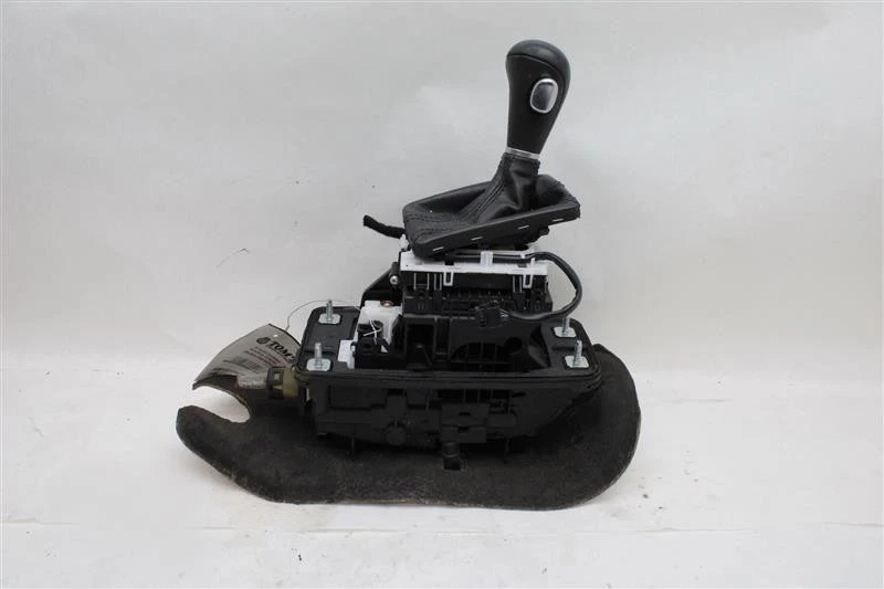 2012 Audi Q5 AUTOMATIC FLOOR SHIFTER AUTO GEAR SHIFT 1084148 - Image 3 of 4