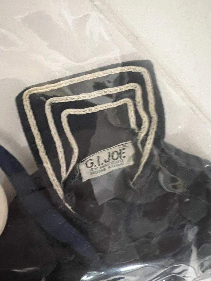 GI Joe Vintage 1964 Hong Kong TM Tag Shore Patrol Unform with half-zipper - Image 3 of 4