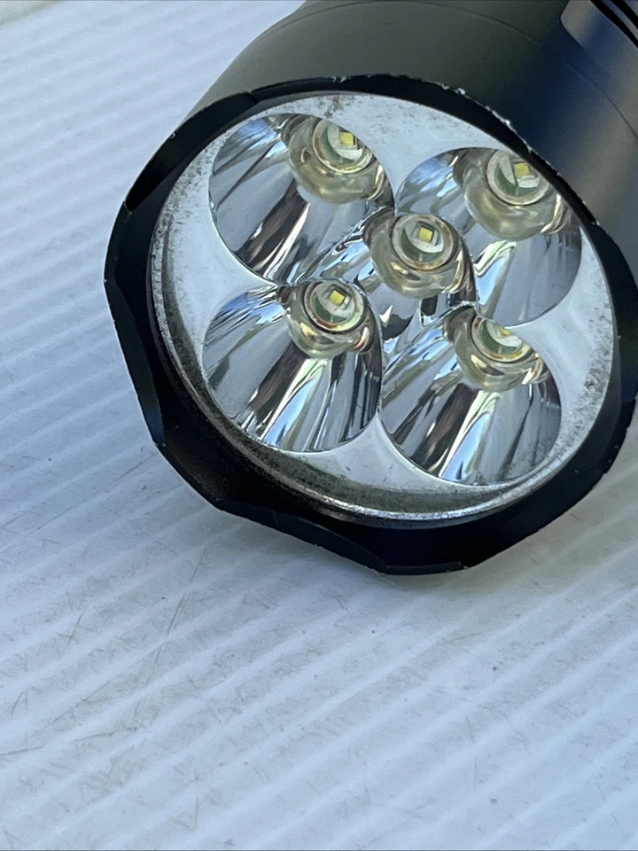 Б/у тактический фонарик Barska FLX 1200 люмен BA11630, БЕЗ БАТАРЕЙ - Изображение 2 из 4