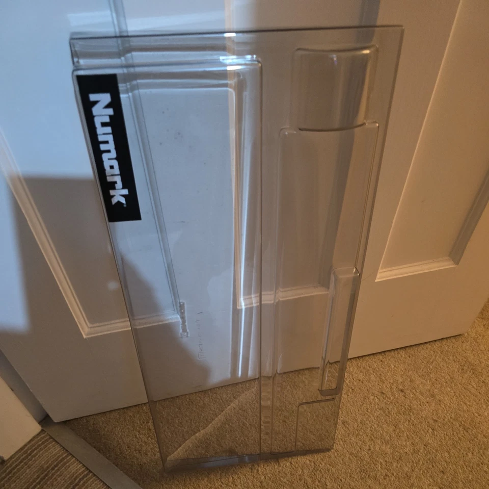 Novation FLkey 37 MIDI Keyboard + Decksaver | Boxed | Excellent Condition - Image 3 of 4