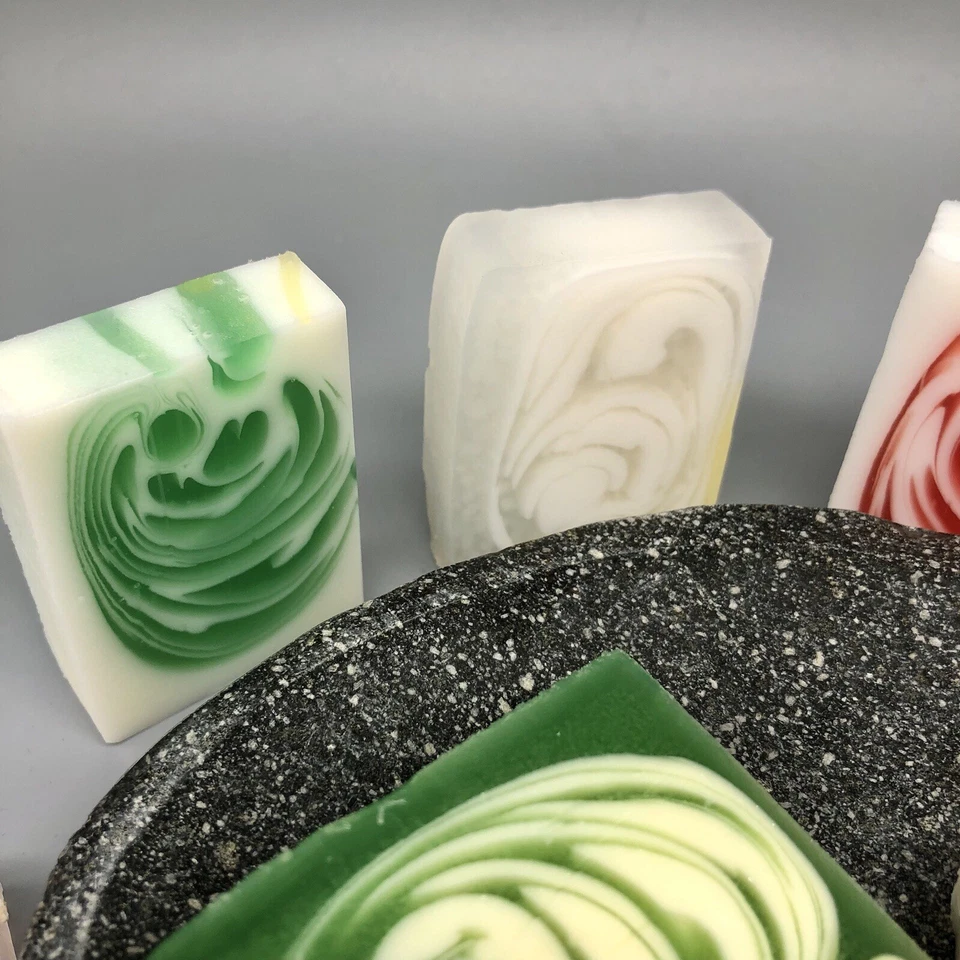 10er Mix handgemachte Seifen Gesamtgewicht ca. 400g Mitbringsel Weihnachten - Bild 3 von 4