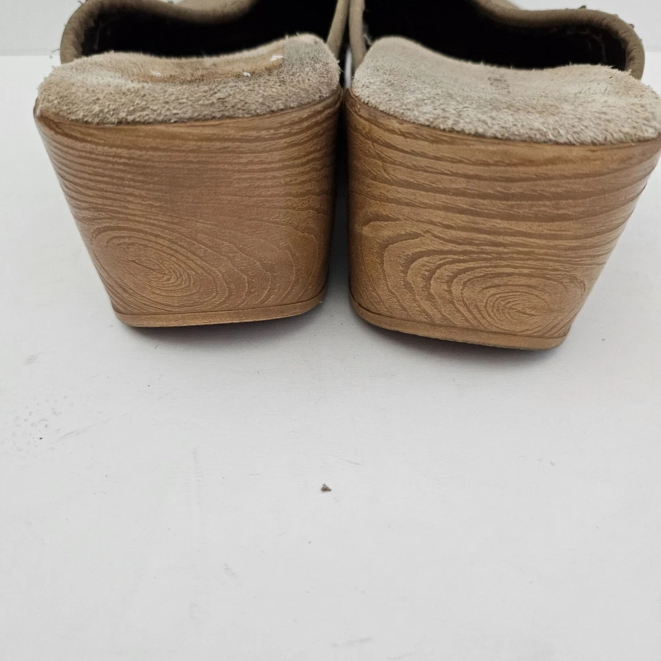 Zuecos Bandolino Mujer Talla 9 Mula Bronceado Claro Verde Oliva Punta de Choque Tacón 2" Foto 3 de 4