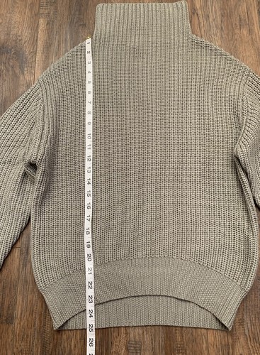 Aritzia Wilfred 100% Merino Wool Mock Turtleneck Sweater Knit Tan Pullover XS - Picture 6 of 10