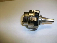 CLAROSTAT 25 OHM  WW POT  W/ SWITCH   1/2" SHAFT  RA20NBSD250A  5905-00-577-7138