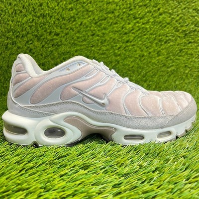 nike air max plus particle pink