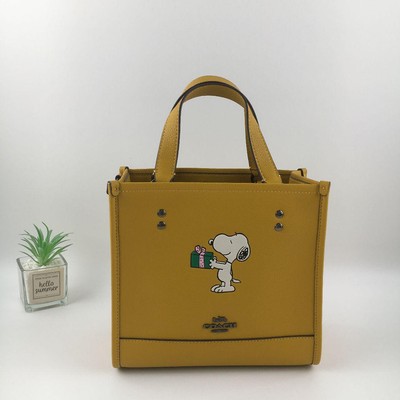COACH x PEANUTS Dempsey Tote 22 Snoopy gift motif 2way bag CE918