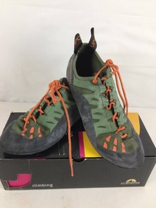 Fair La Sportiva Tarantulace Men's Climbing Shoes, Olive/Tiger, M44.5