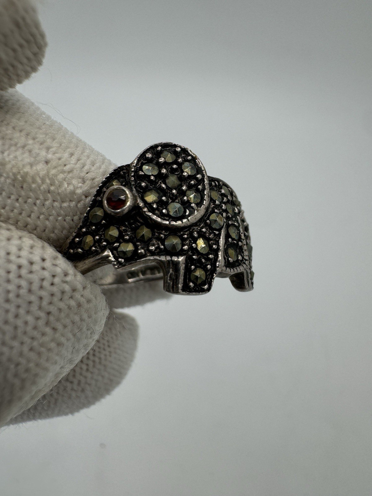 Antique Adorable Ruby Elephant Ring Sterling Silv… - image 12