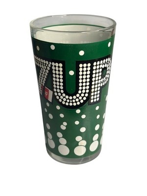 VTG 1970s 7UP Soda Pop Glass 5.25 Wrap Around Green Drinking Tumbler Collectible
