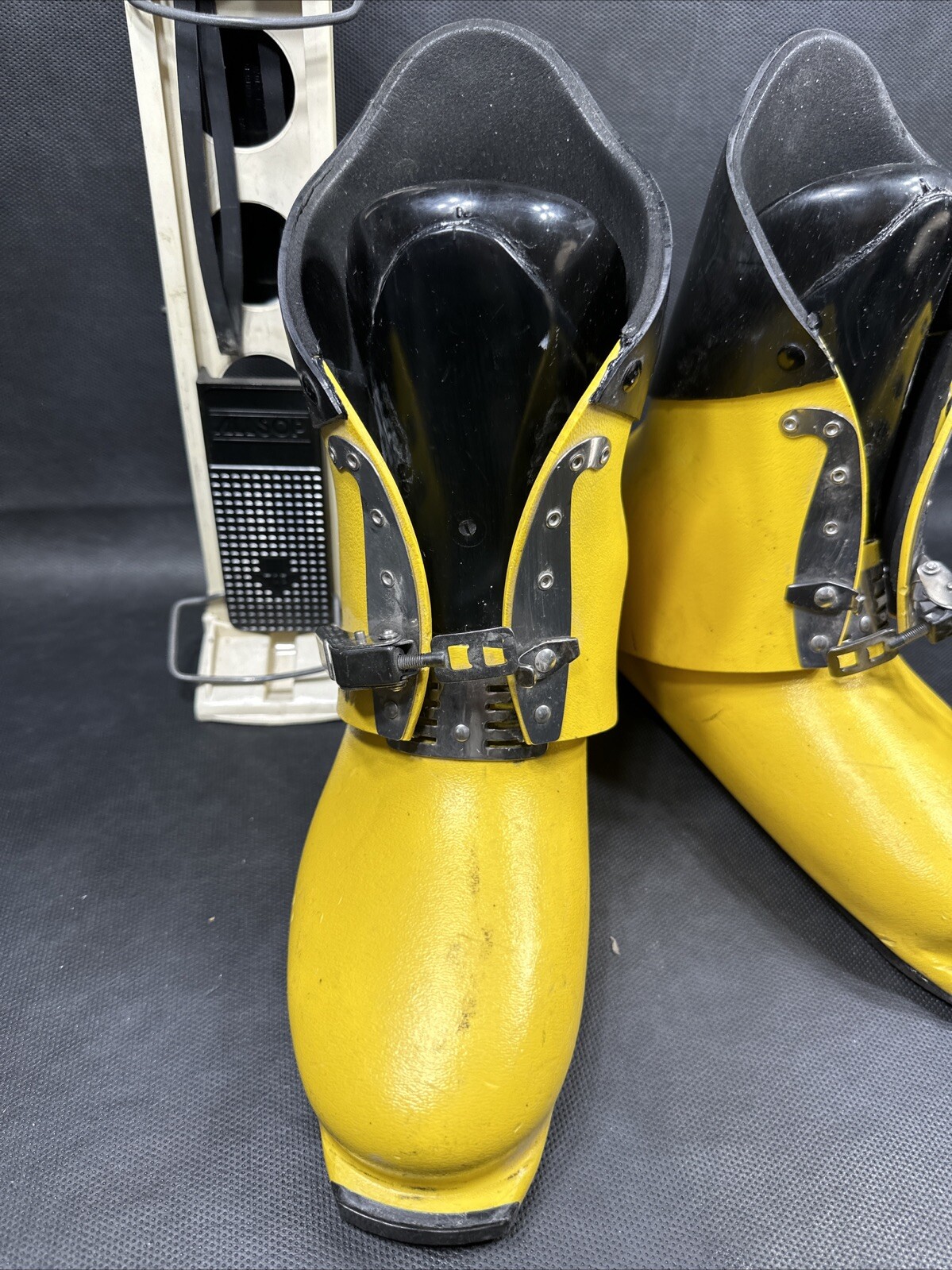 SALOMON Stivali da sci vintage gialli Scott adulti taglia 6 media con supporto stivali