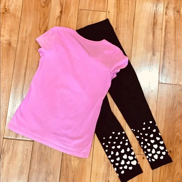 Super Lindo Rosa Brillante Camisa y Corazón Negro Leggings Conjunto Niños 7 8 Paz Foto 2 de 4