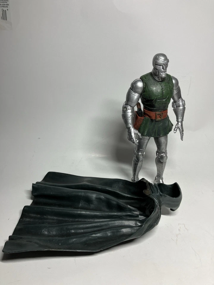 USED Marvel Diamond Select Dr. Doom 7” Action Figure W/ Buildable Throne - Image 4 of 4