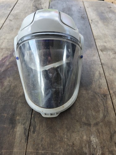 3M Versaflo M-100 Respiratory Face Shield / Helmet – Used