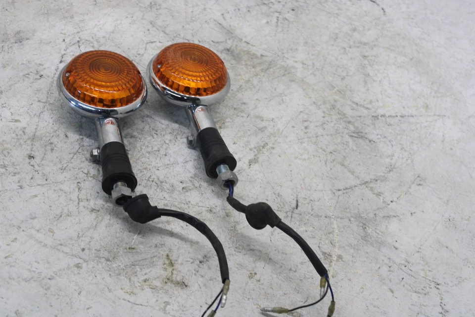 07-14 YAMAHA V STAR 1300 XVS1300 XVS 原始设备制造商前旋转信号套装一对 D35 — 第 3/4 张图片