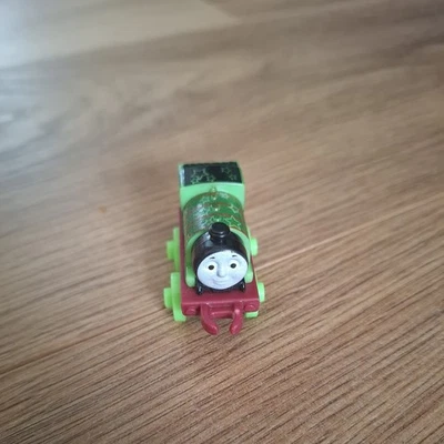 Thomas & Friends Minis Glow In The Dark Percy - will combine postage - Image 1 of 4