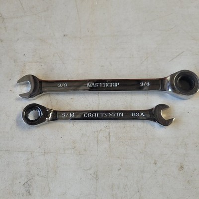 Craftsman 42412-GK-B Reversible Ratcheting Wrench 5/16'' 12 Pt + Mastergrip 3/8''