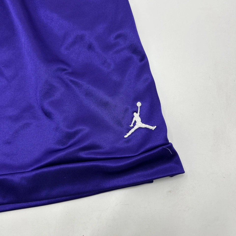 Shorts Nike Air Jordan Feminino Tamanho MÉDIO Jumpman Roxo Retrô AT0538-545 - Imagem 2 de 4