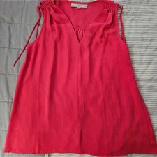 LOFT Women's Pink Sleeveless Top. Size XS