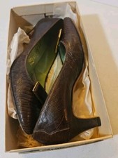 Vintage Womens Lizard Skin Pumps With Clip On Bows - Size 10 Narrow
