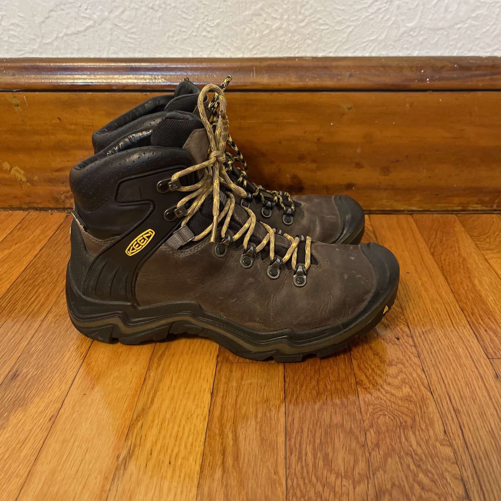 Scarpe da trekking KEEN Peak Mid impermeabili scarpe da esterno stivali da uomo taglia 10