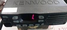 Kenwood TK-8302U-1  Mobile Radio  POWER UP ONLY With mounting Bracket  And Mic.