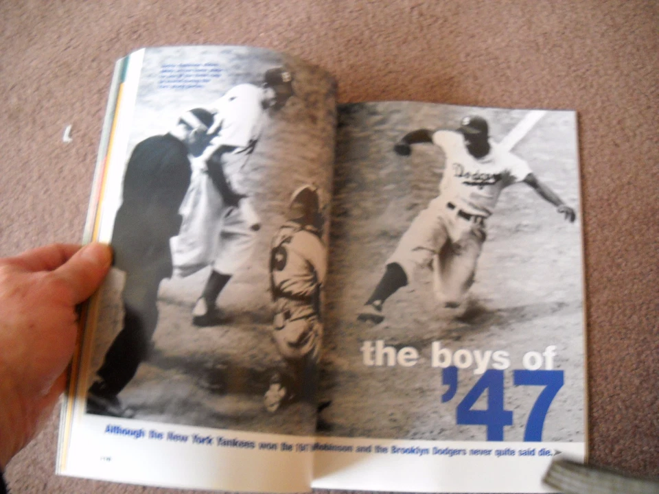 1997 WORLD SERIES GAME PROGRAM FLORIDA MARLINS & THE CLEVELAND INDIANS - Image 3 of 4