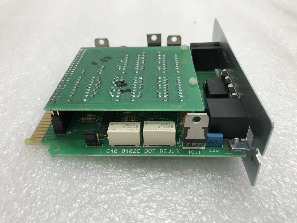 Used APC SYCC Symmetra Communications Card 885-6625C/5 640-0402C - Image 4 of 4