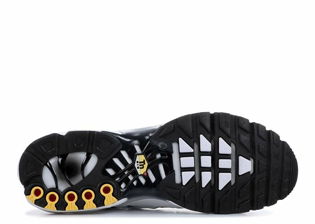 Nike Air Max Plus TN Tuned 1 La Requin - tiendamia.com